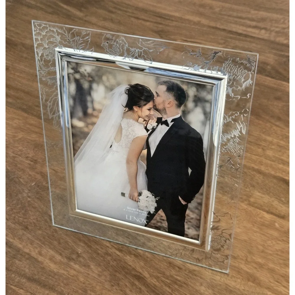 Lenox Silver Peony 8×10 Glass Frame - Made In Italy - Item #886925
